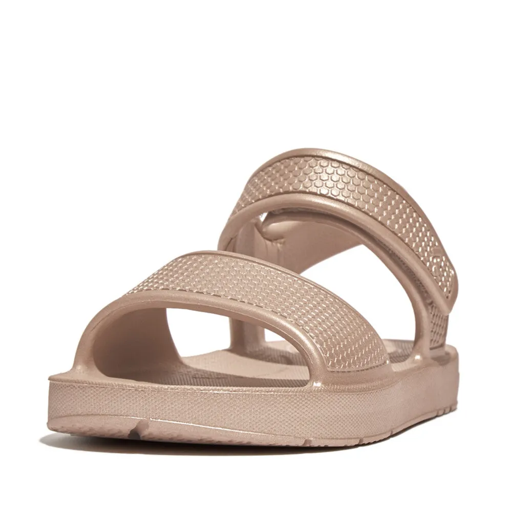 รองเท้าแตะแบบรัดส้น เด็ก รุ่น iQUSHION KIDS TODDLER SHIMMER ERGONOMIC BACK-STRAP SANDALS