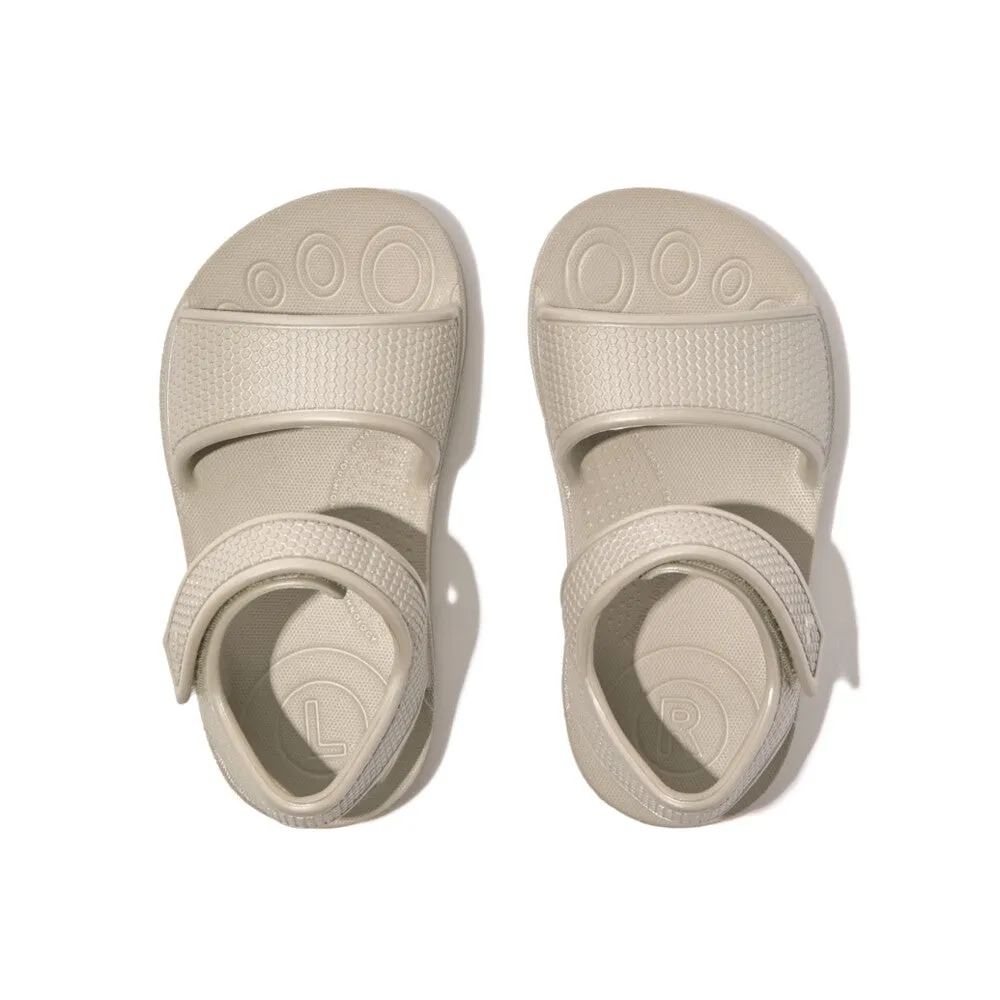 รองเท้าแตะแบบรัดส้น เด็ก รุ่น iQUSHION KIDS TODDLER SHIMMER ERGONOMIC BACK-STRAP SANDALS