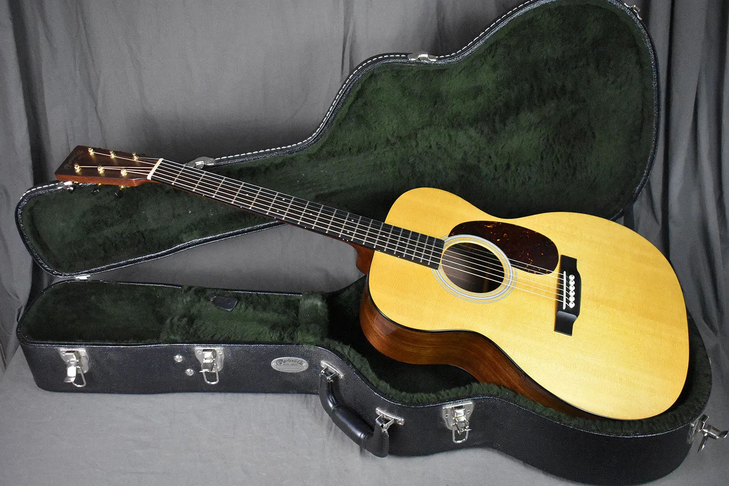 2019 Martin OM-21