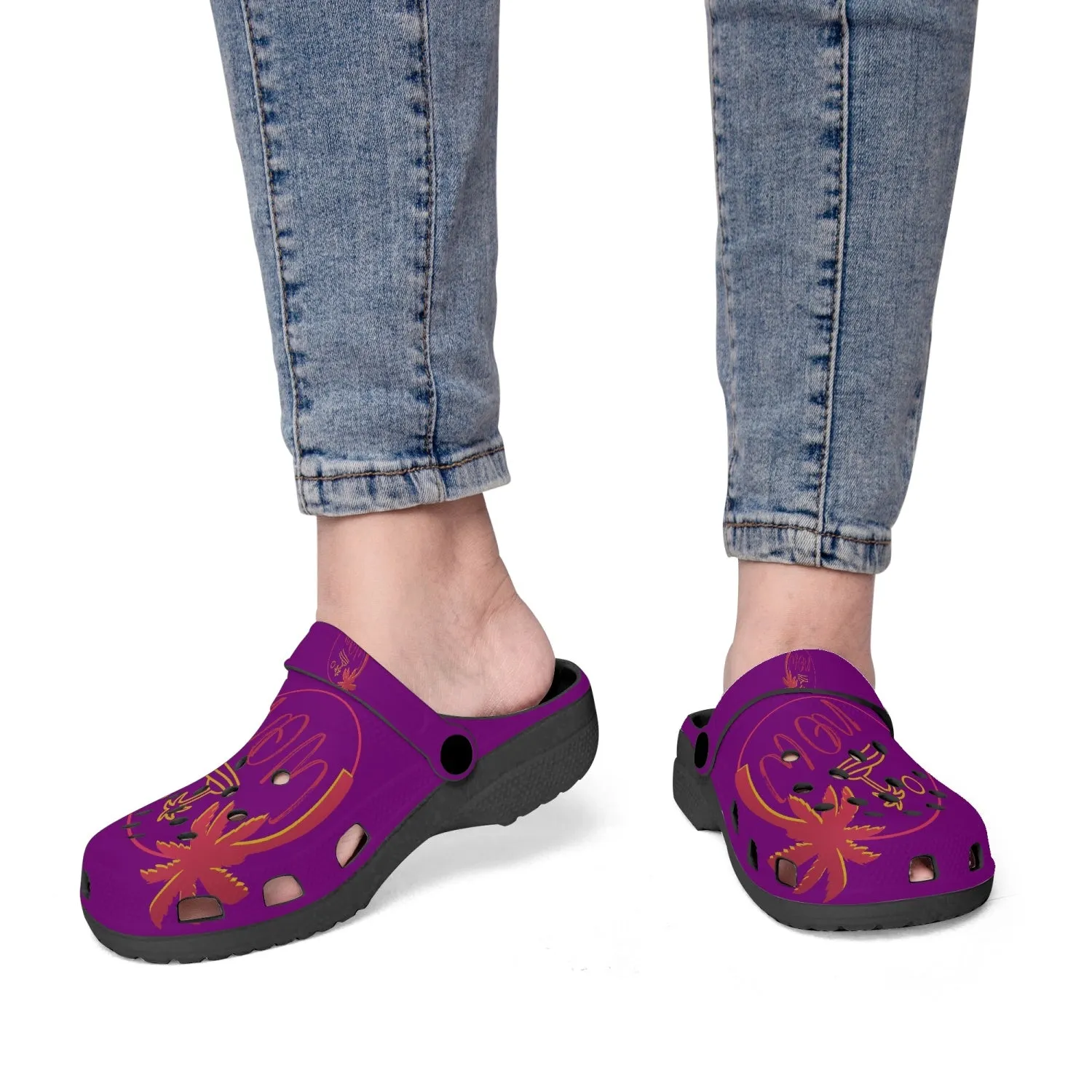 613. Rachvid Wears Purple  Black-base AOP Clogs