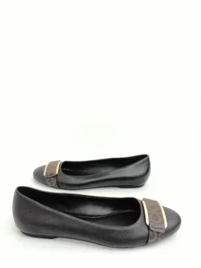 Calvin Klein Women's Oneta Black Leather Flats Size 10 M