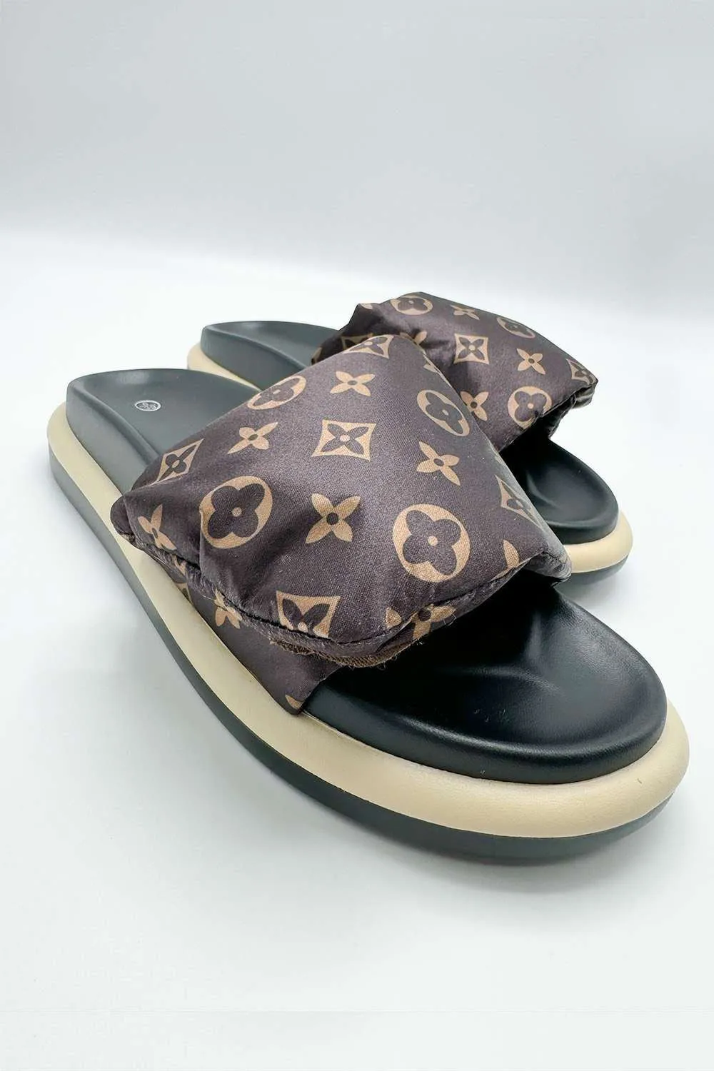 Cornie Patterned Band Sliders in Brown