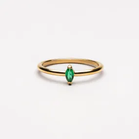 Dainty Emerald Ring