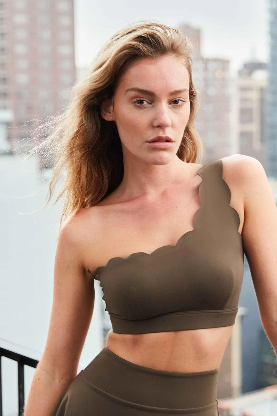 Dynamic One Shoulder Sports Bra