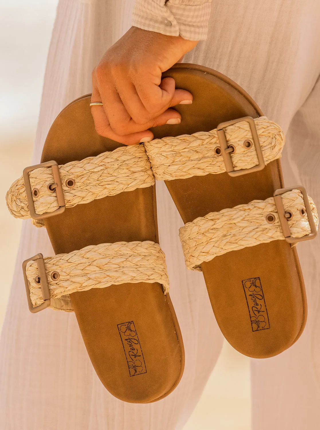 Into Summer Slide Sandals - Natural