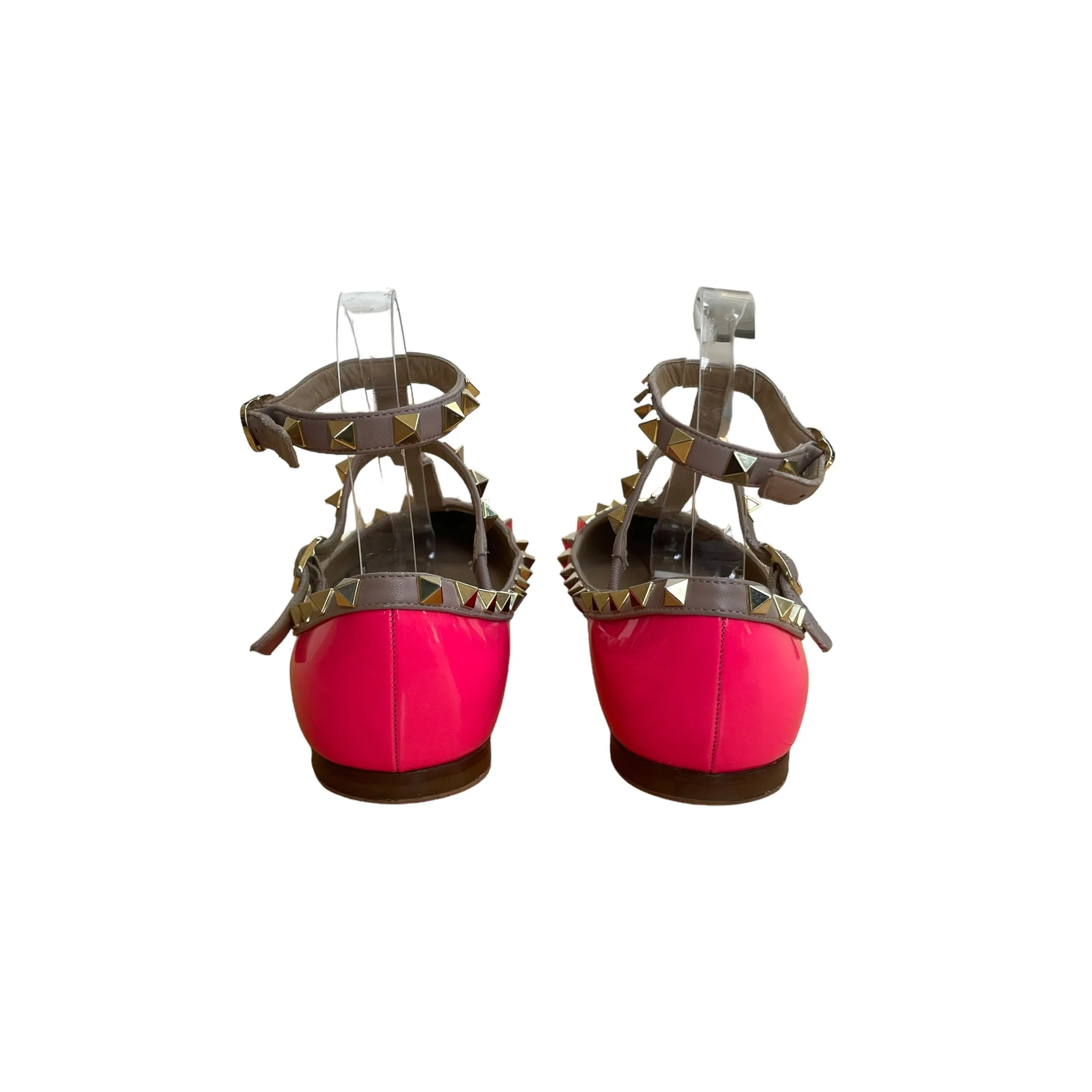 Neon Pink Rockstud Flats - 6.5