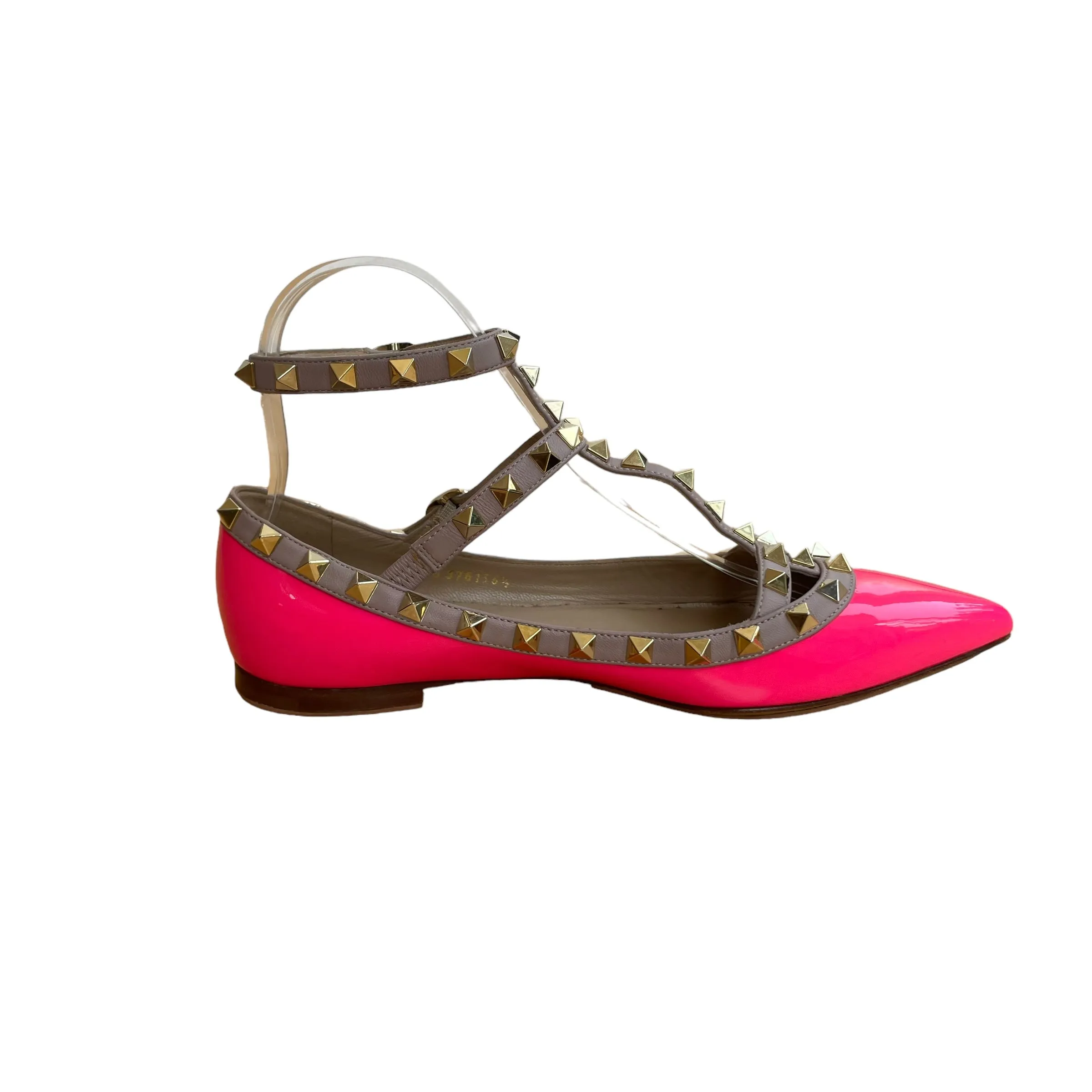 Neon Pink Rockstud Flats - 6.5