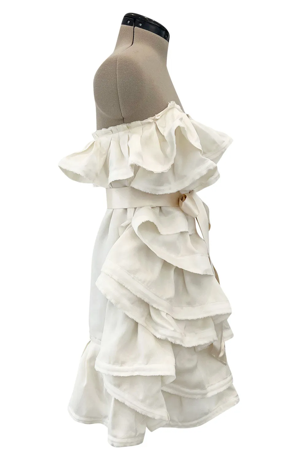 Prettiest Resort 2010 Lanvin by Alber Elbaz Runway Wedding Silk Ruffle Mini Dress