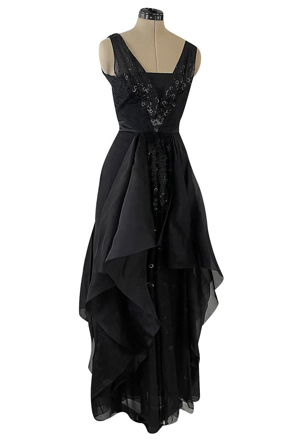 Resort 2009 Valentino Runway Black Silk Chiffon & Organza Dress w Black Ring Paillette Detail