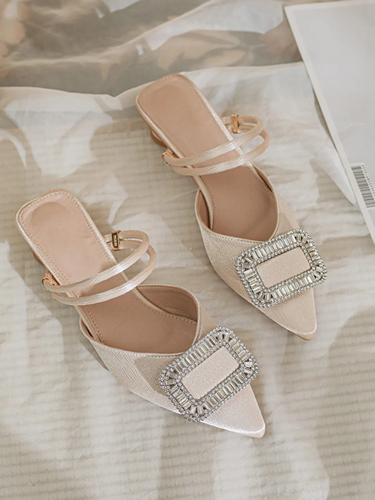 Retro Pointed Toe Square Metal Buckle Sandals